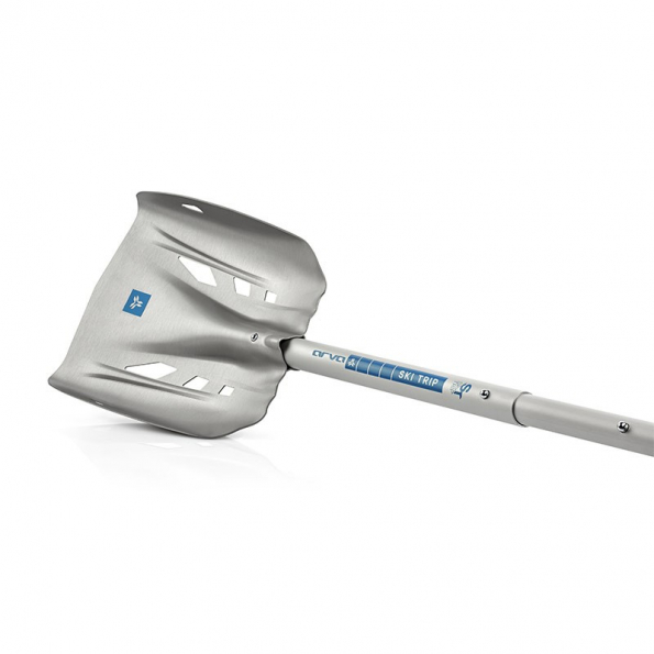 SKI TRIP SHOVEL